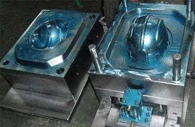 Automotive Lamp Injection Mold related image